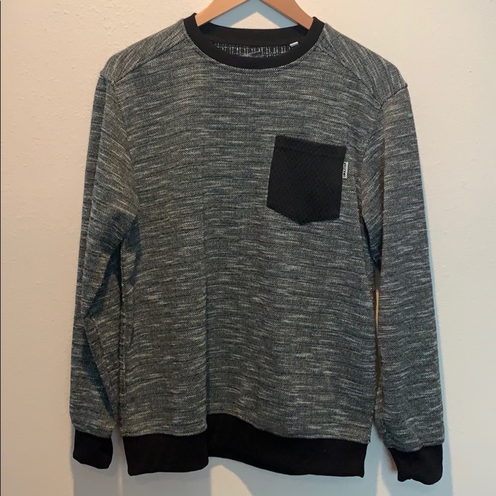 Sweater with pocket